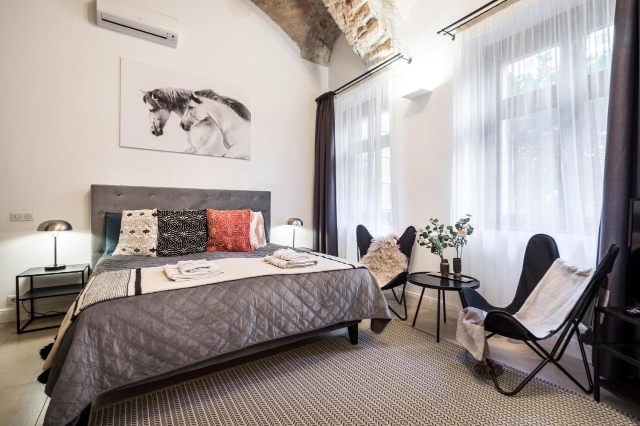 Urban Stable Luxury * Boedapest