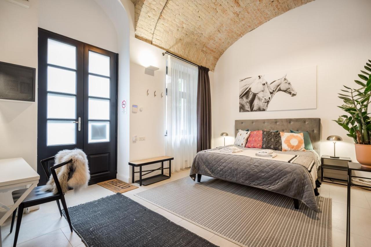 Urban Stable Luxury * Boedapest