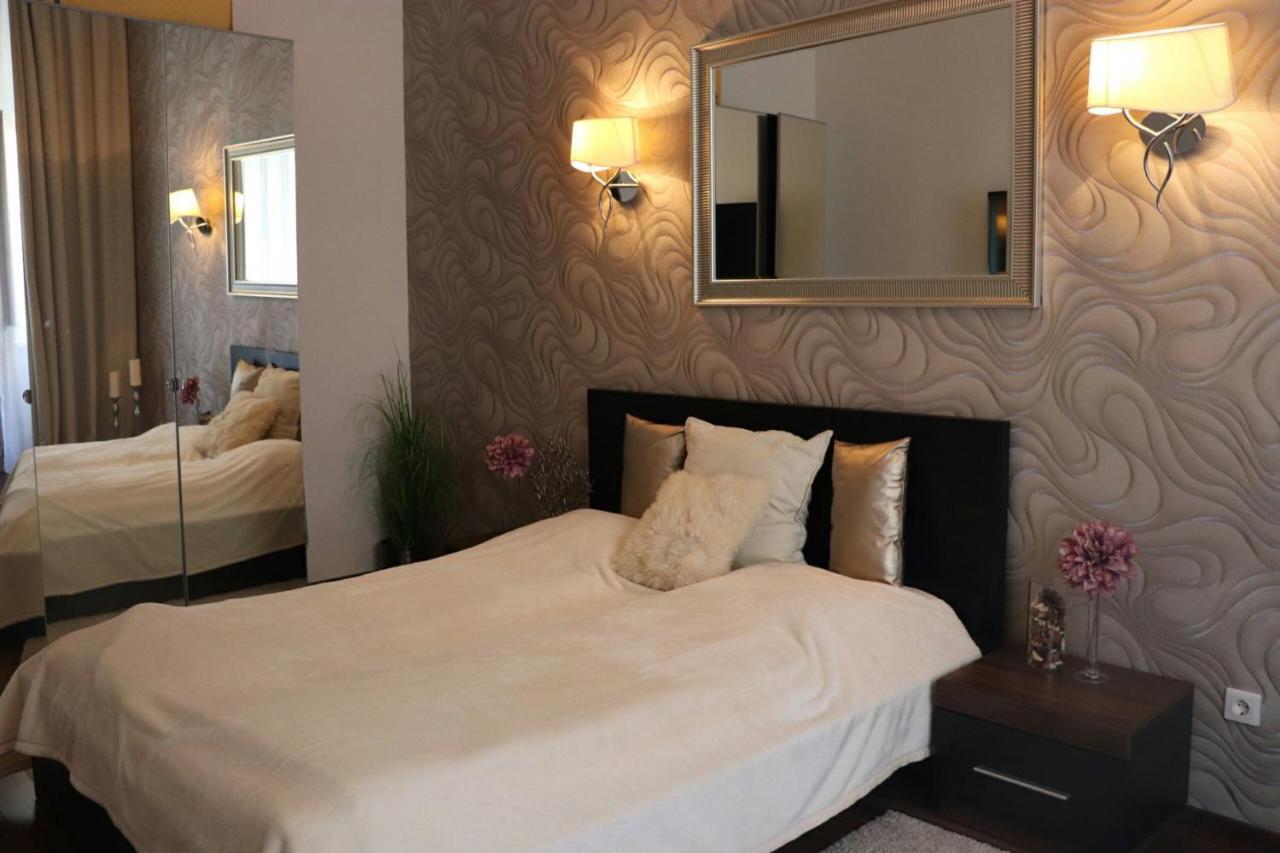 Apartman Cozy App Heart