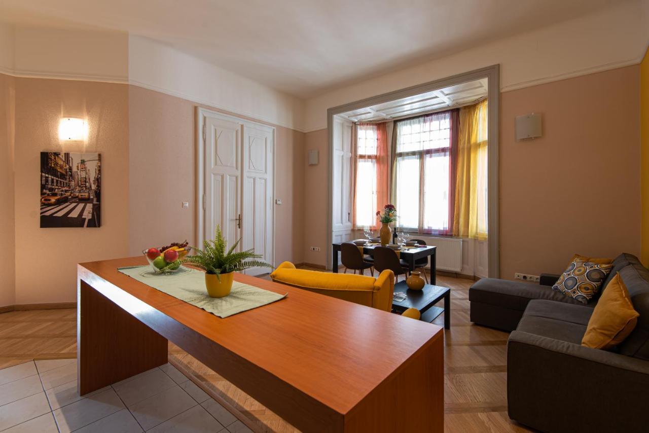 Patrik's Center Apartamento *