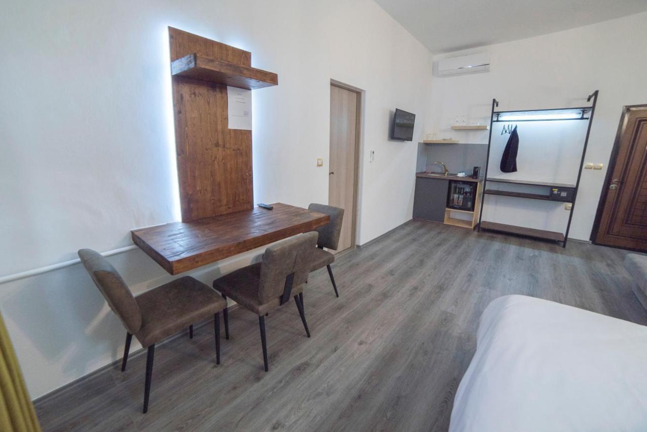 Maria Boutique Suits 3* Budapest