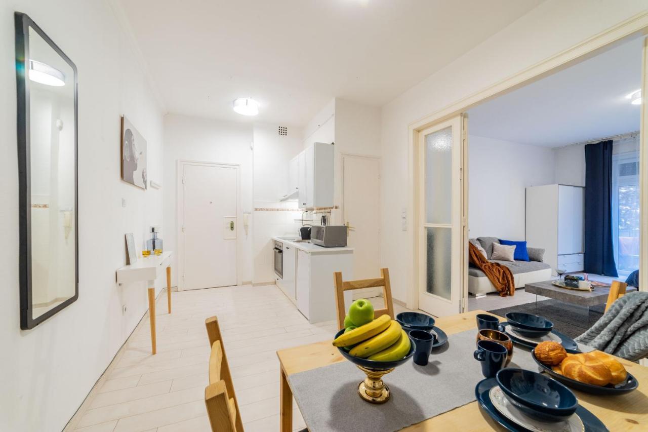 Del Mar Apartment *