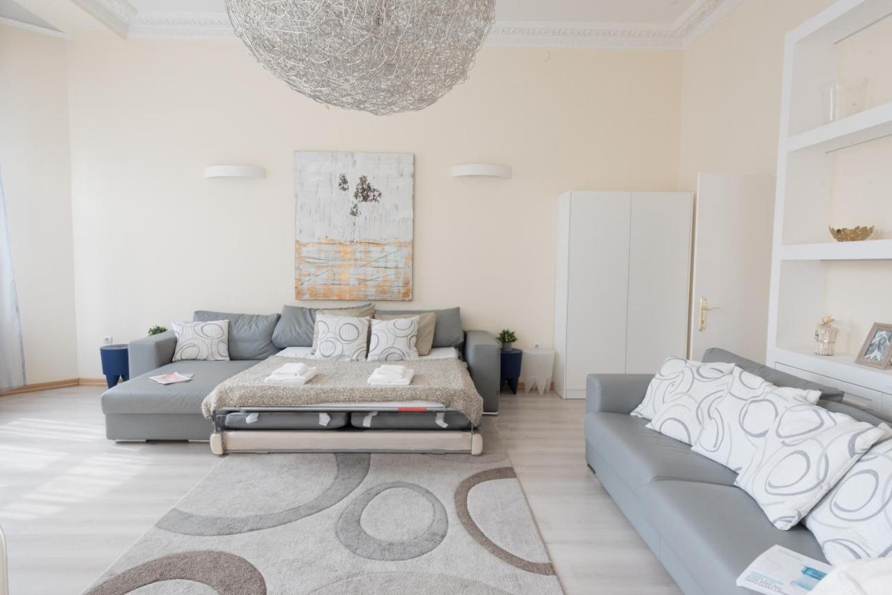 Budapesteasyflat Basilica Lux * Budapest