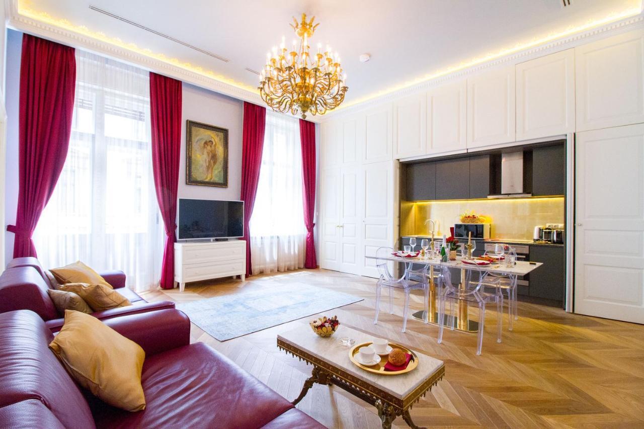 Lägenhet Count Zrinyi Basilica Luxurious