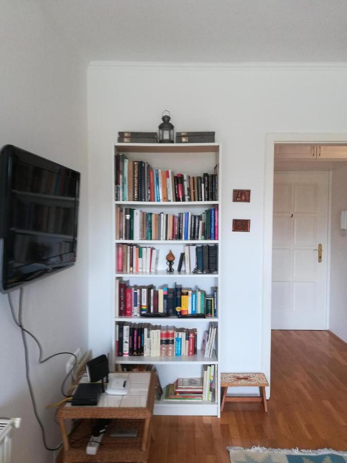Homy In Buda, With Safe Garage And Terrace Apartamento *