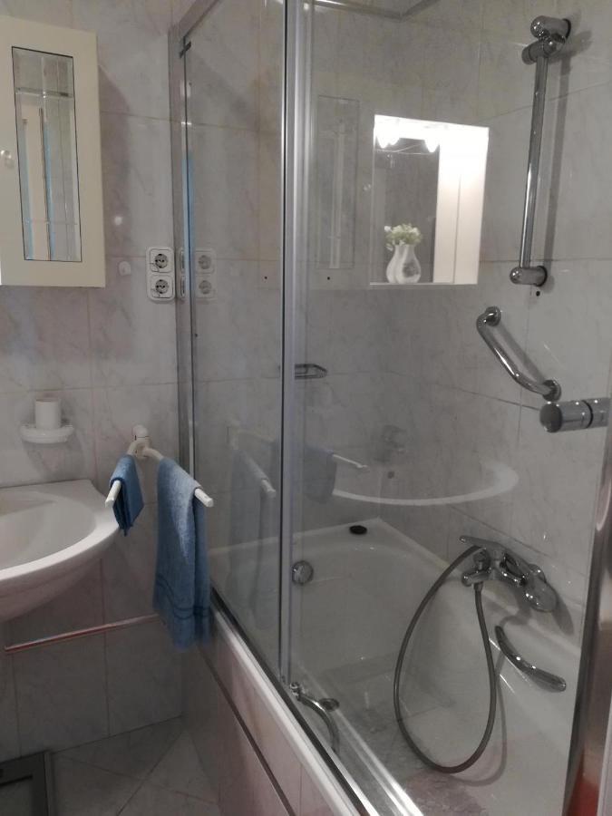 Homy In Buda, With Safe Garage And Terrace * Budapest