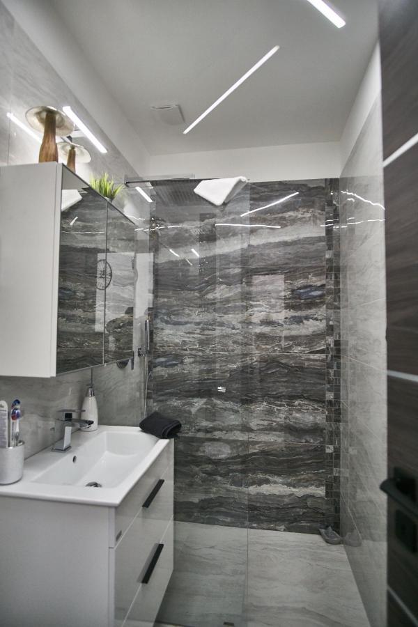 Apartment W18 Design - Downtown *