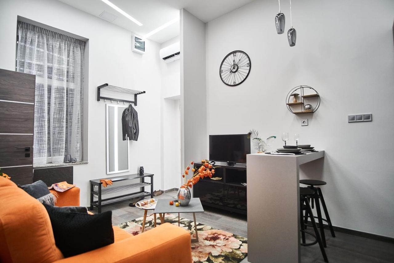 W18 Design - Downtown Apartment Budapest