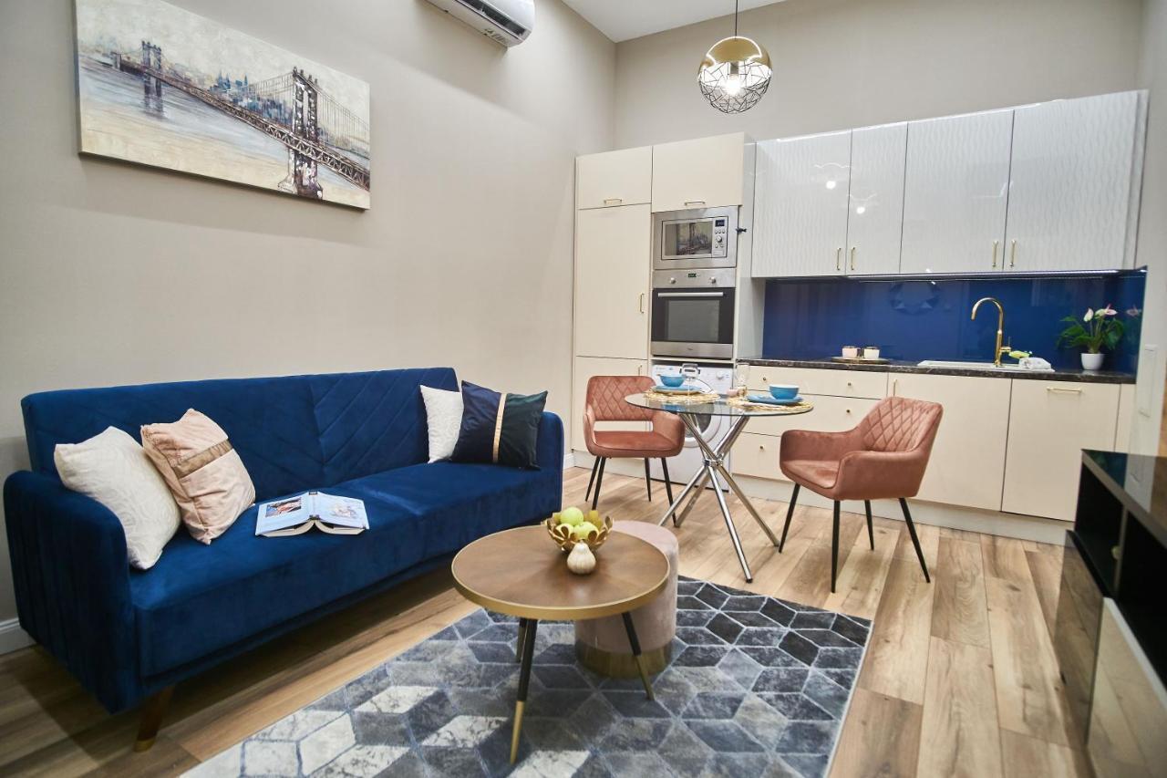 W18 Design - Downtown Apartment Budapest