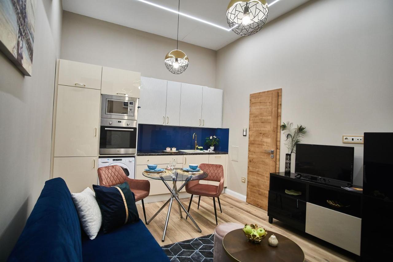 W18 Design - Downtown Apartment Budapest