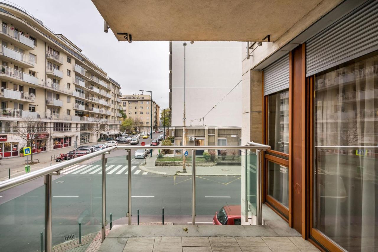 Apartment Downtown Karpat 9 *