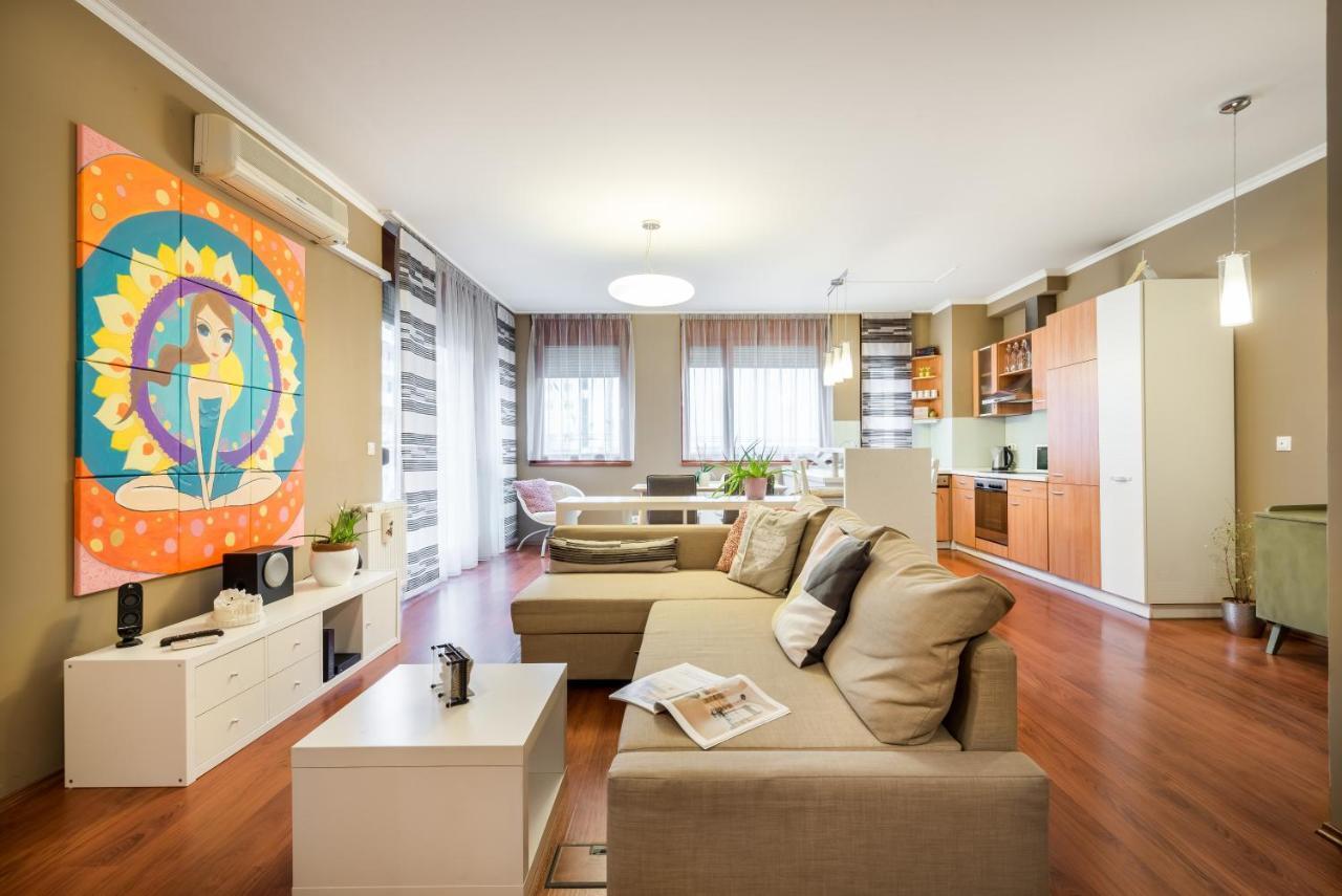 Appartement Downtown Karpat 9 Boedapest