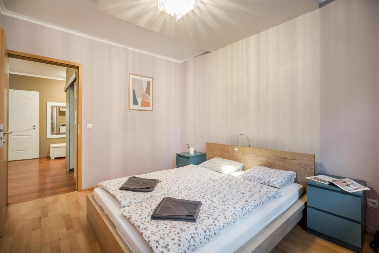 Appartement Downtown Karpat 9