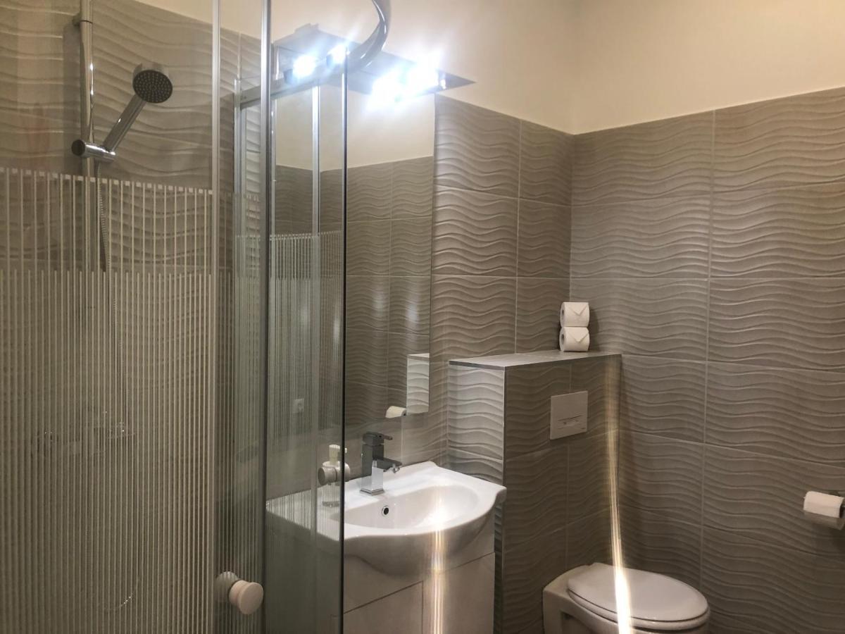Apartamento Synagogue Gozsdu Private