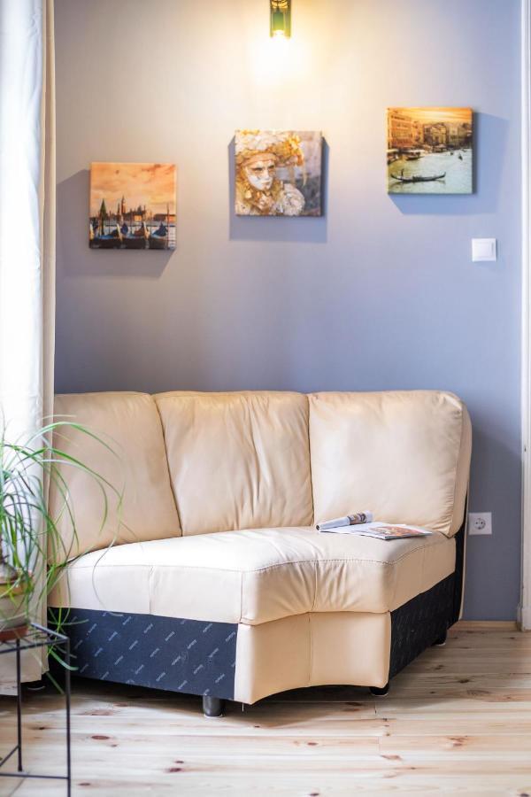Apartment Trendy Grand Boulevard Designer