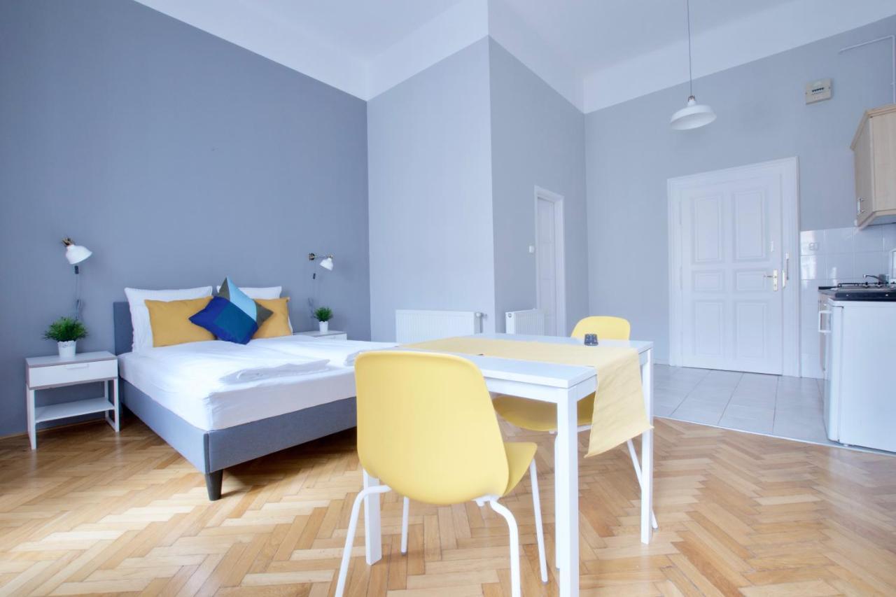 Budget By Hi5 - Palace Quarter