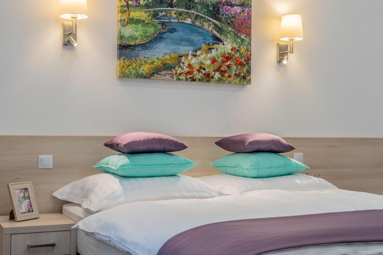 Global 4* Budapest