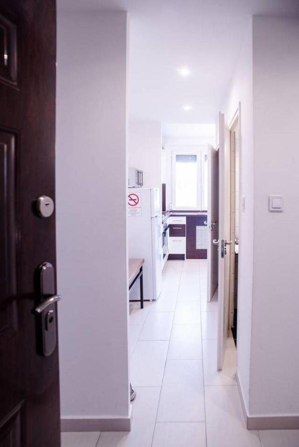 Peaceful, Cozy And New With Balcony Apartamento Budapest