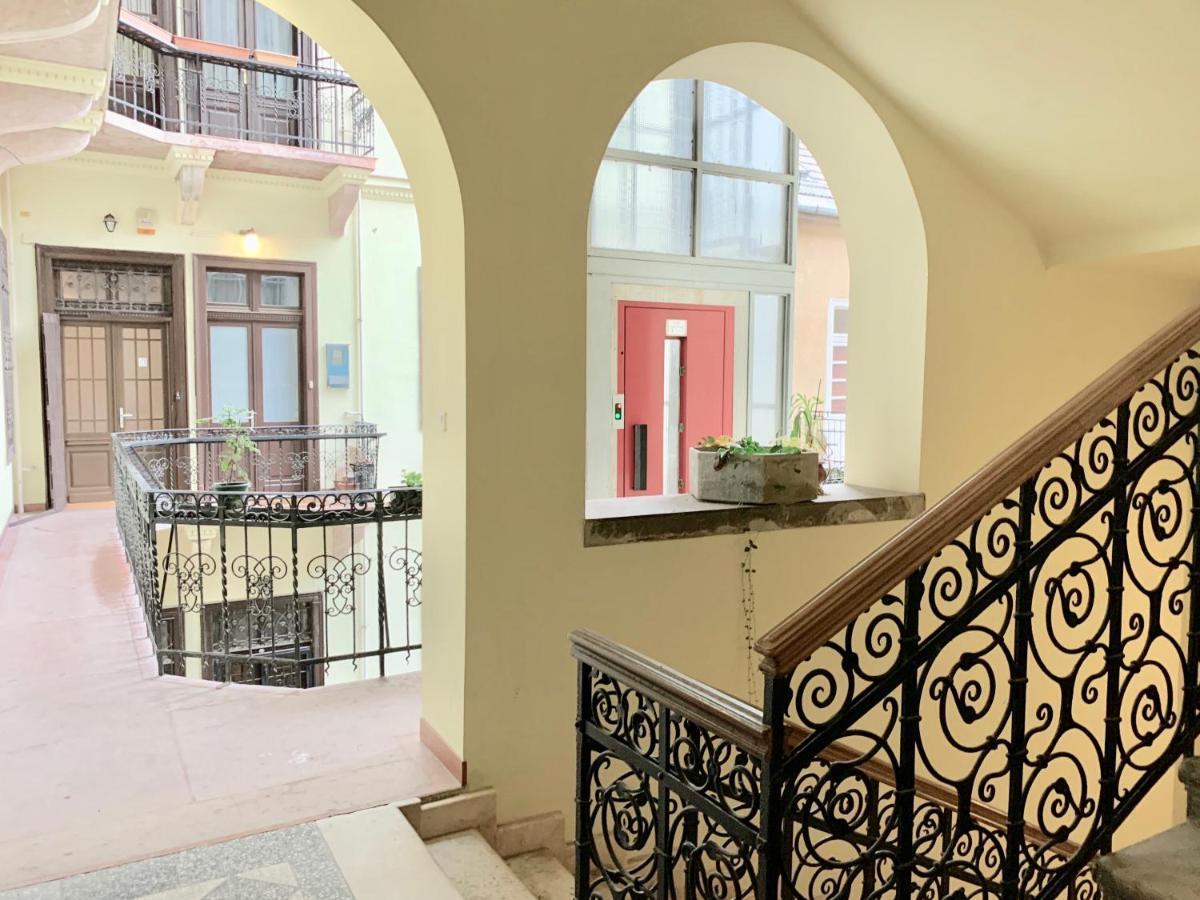 Budget By Hi5 - Palace Quarter
