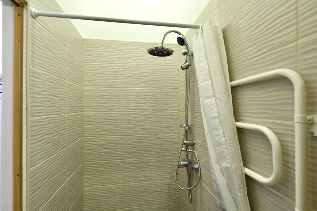Apartment Cosy Flat In Kiraly Str, King