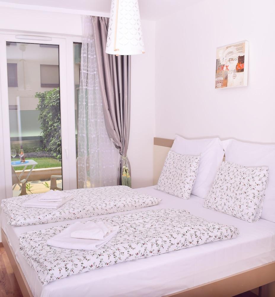 Hotel Corvin 3*