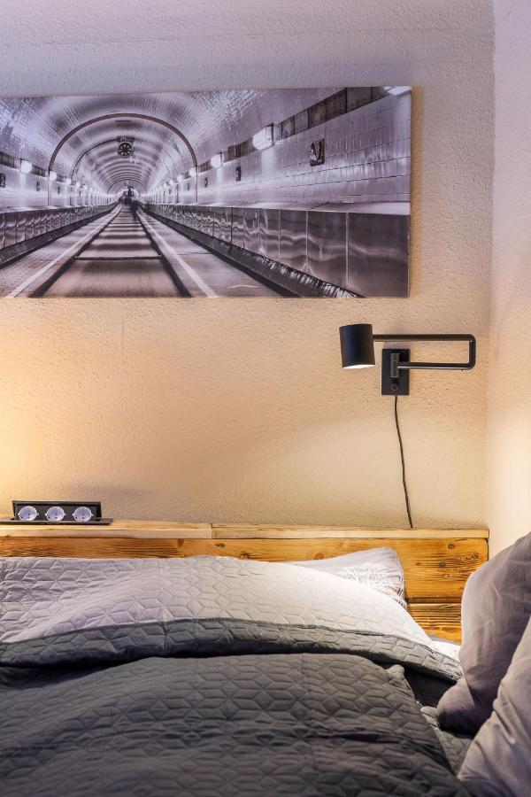 Trendy Grand Boulevard Designer Apartment