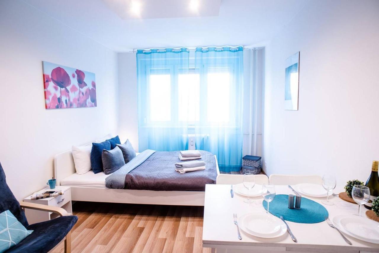 Peaceful, Cozy And New With Balcony Budapest