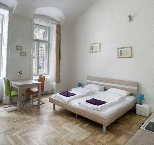 Anoli Hotel 3*