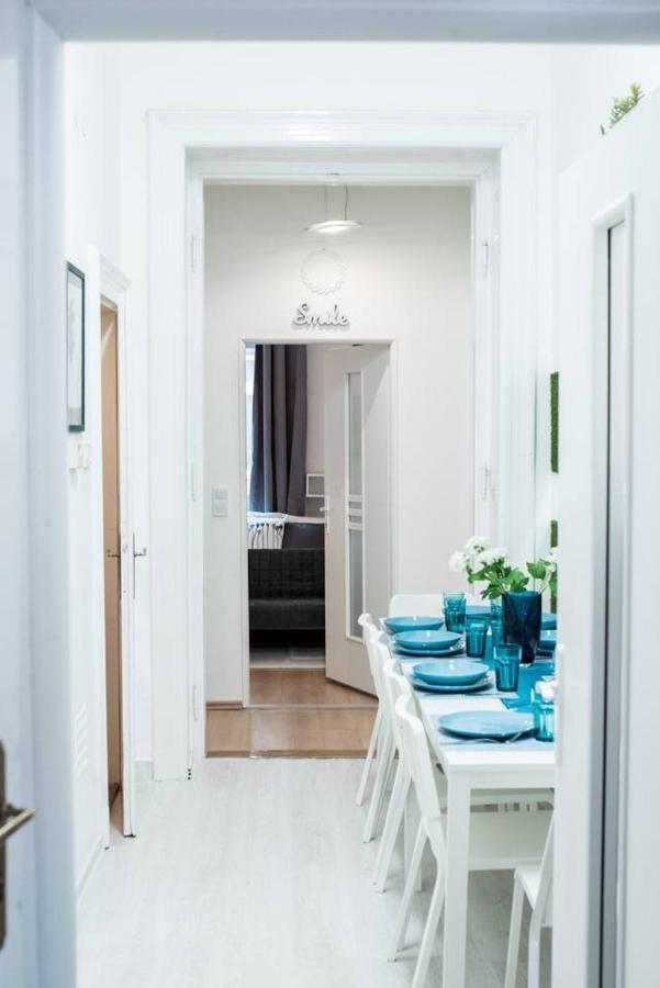 Cosy And Central With 4 Bedrooms And A/c *