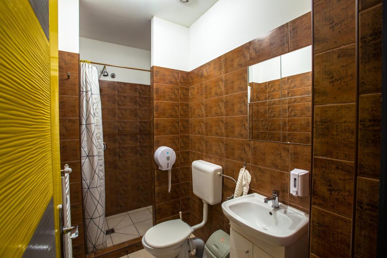 Goodmo House Auberge de jeunesse