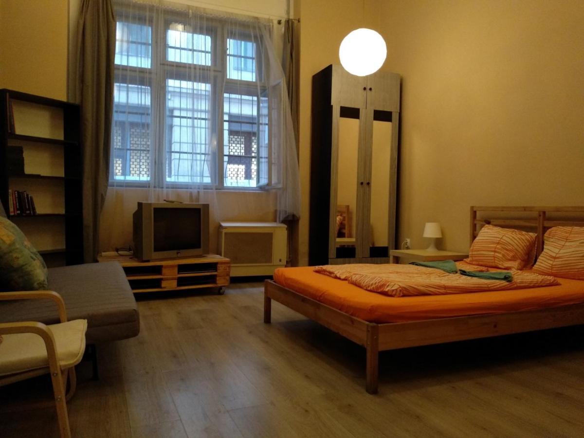 Hostel Hobar *