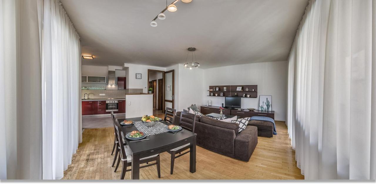Apartahotel Urban Gozsdu 3*