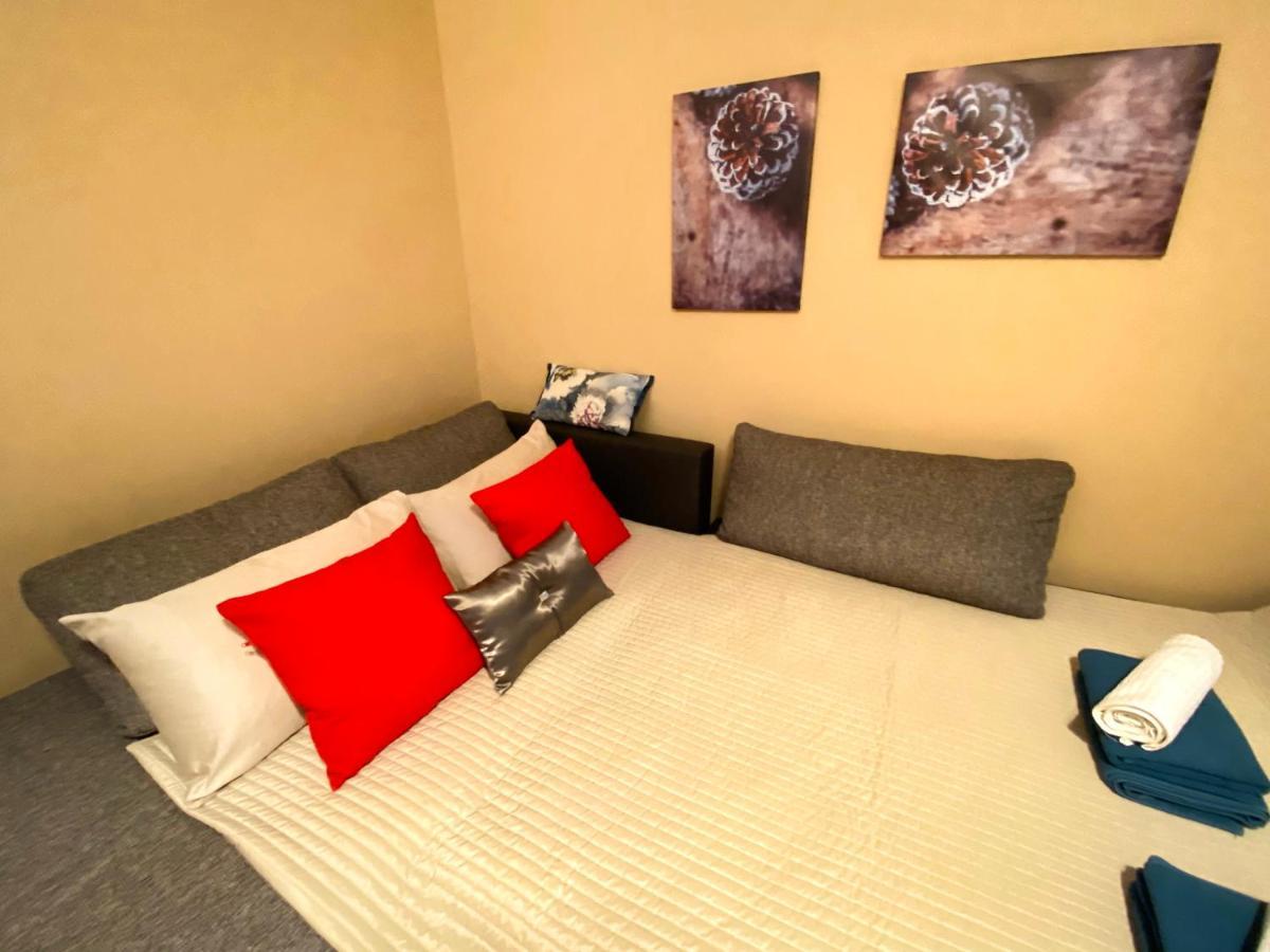 Center Cozy Akacfa
