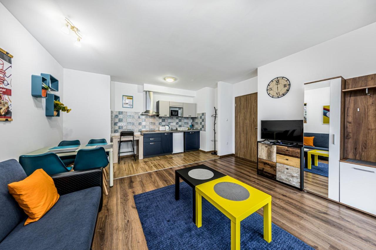 Aparthotel Enjoy 4*