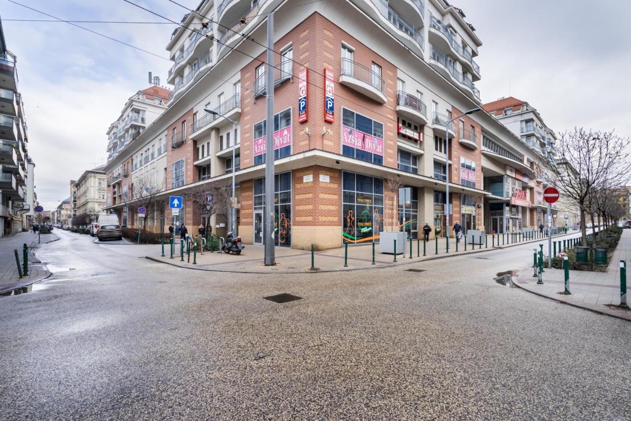Bpr Garay With Rooftop Terrace & A/c Apartmán *
