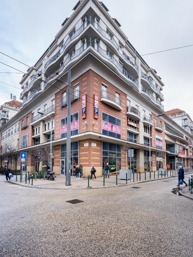 Apartmán Bpr Garay With Rooftop Terrace & A/c *
