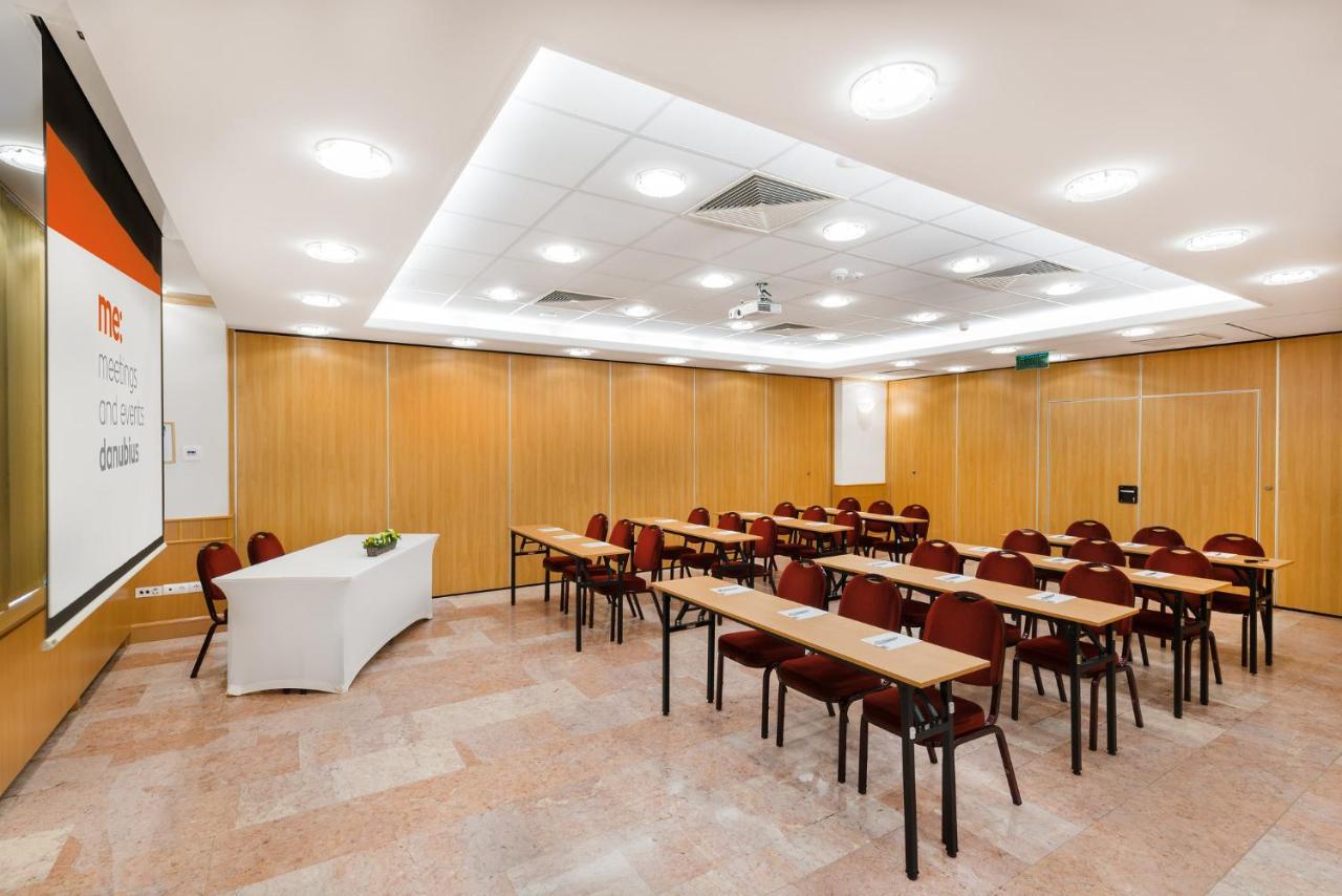 Danubius Arena Hotel 4*