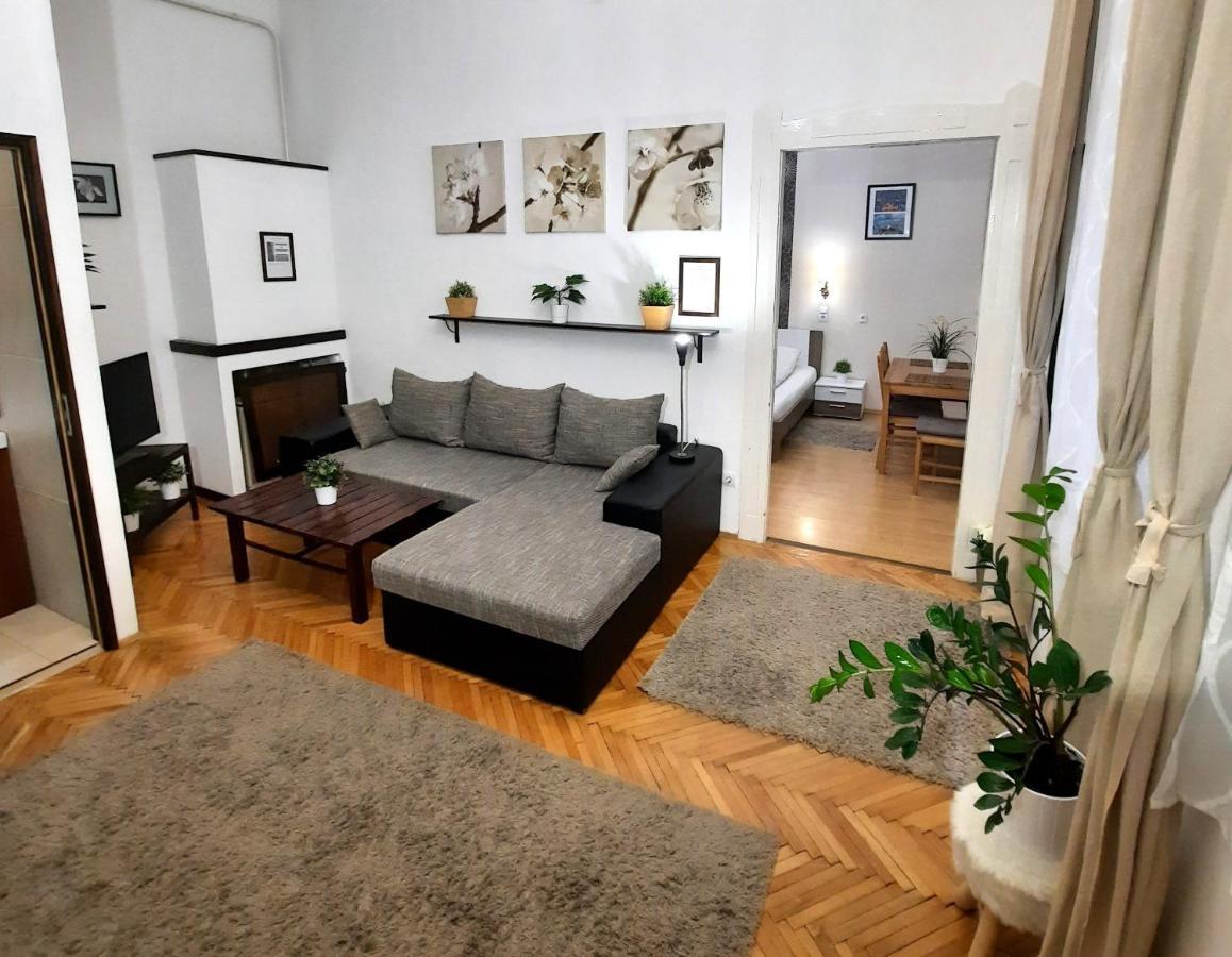 Gold Apartamento *