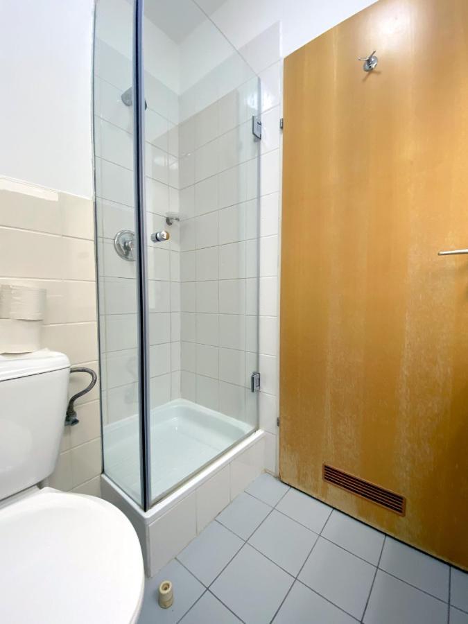 Hotel Ceu Konferencia Koezpont Budapest