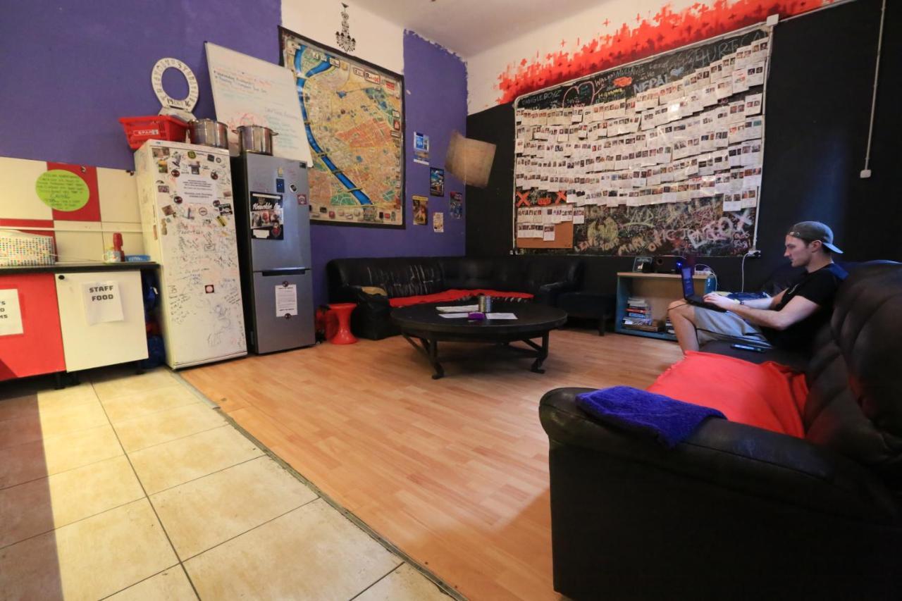Retox Party Hostel