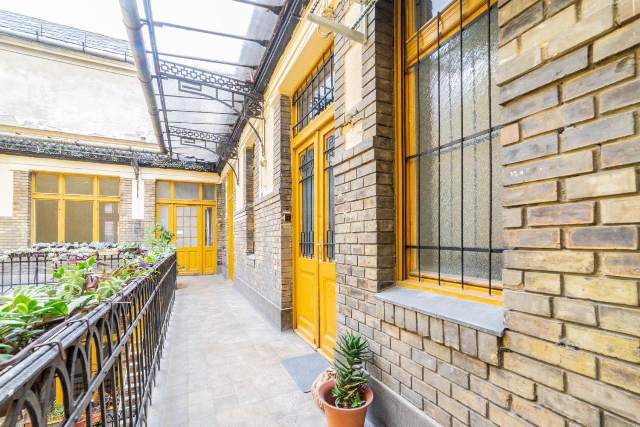 Real Anker Ii * Budapest