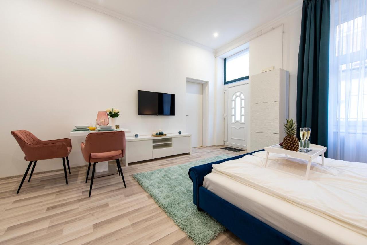 City Centre Deluxe Apartment