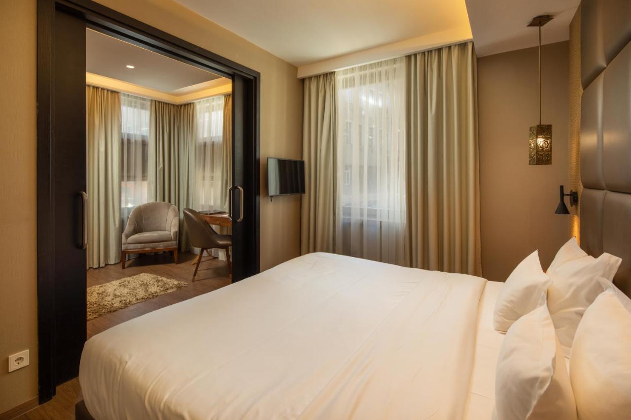 Continental 4*