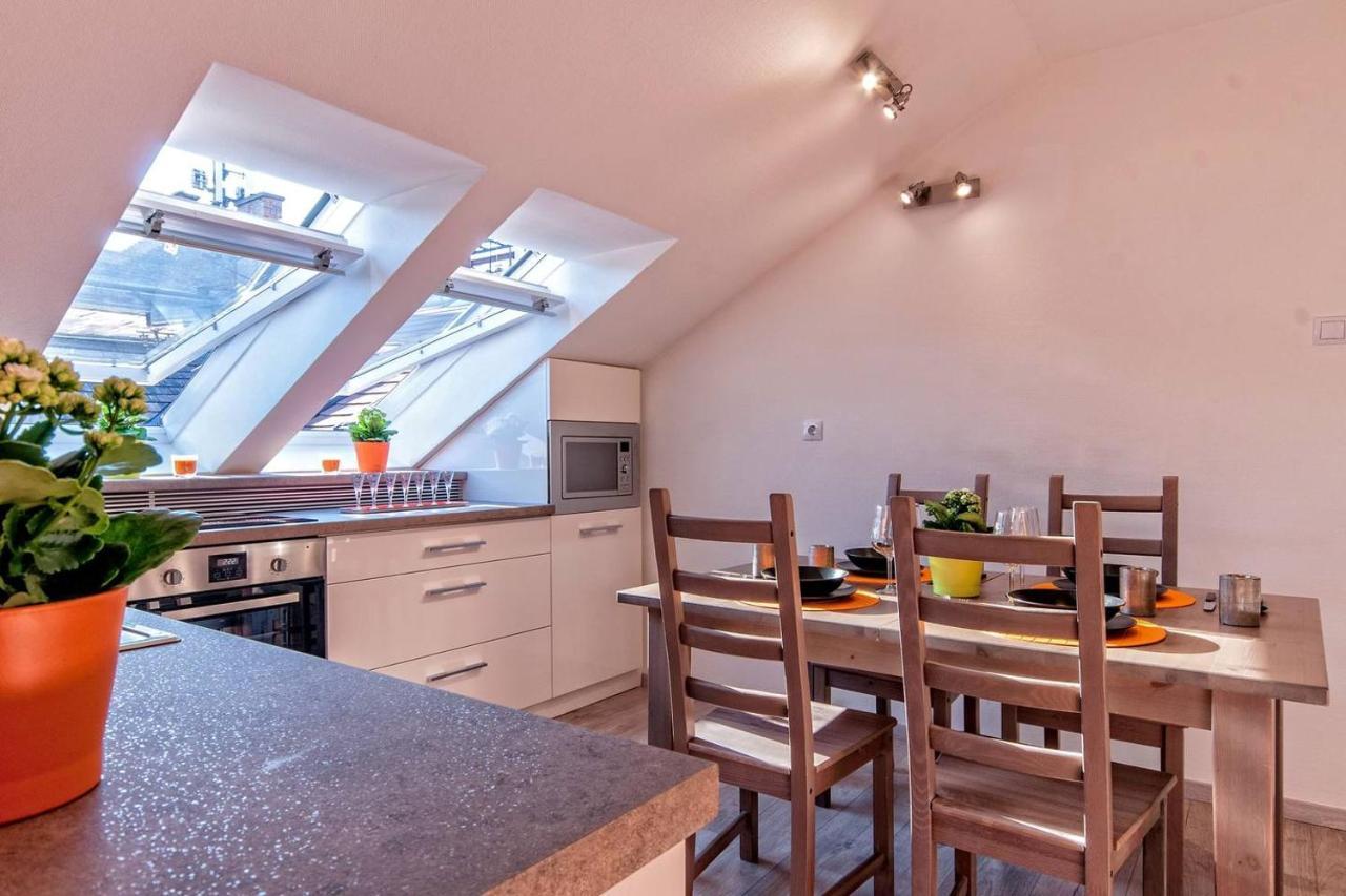 Apartment Luxury Paulay Street *