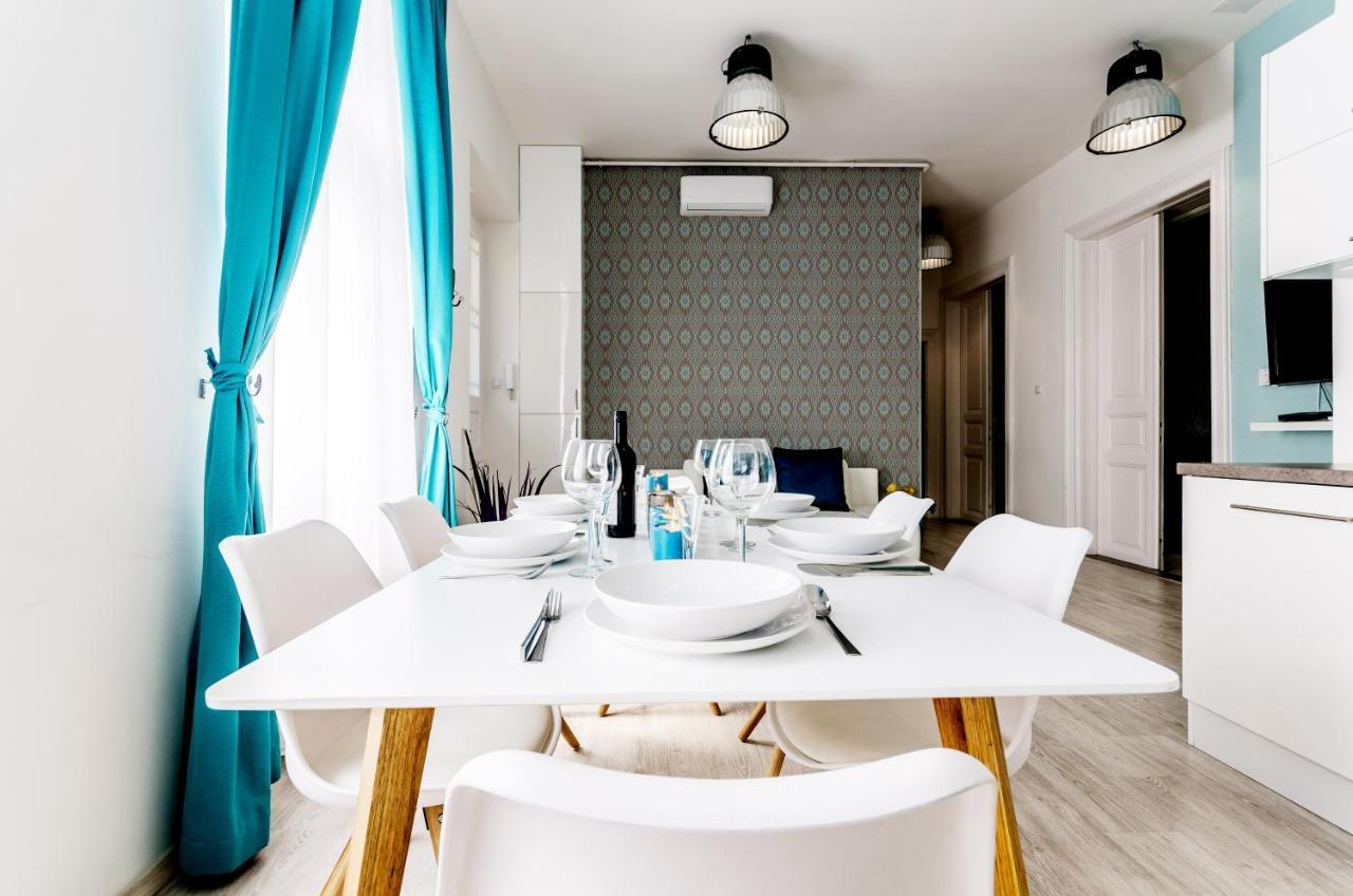 Luxury Paulay Street *