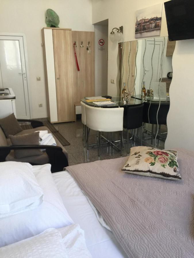 Happy Holiday Lux Apartment *