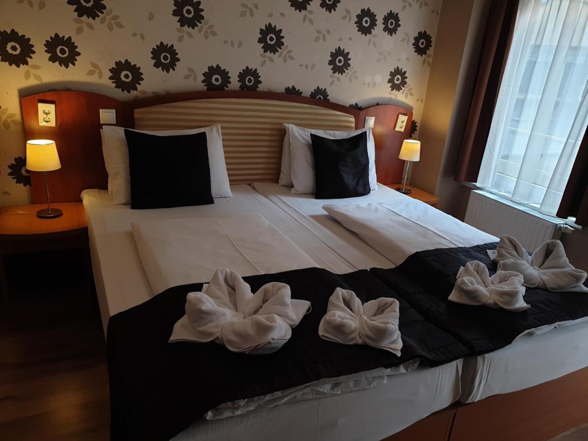 Six Hotel Budapešť