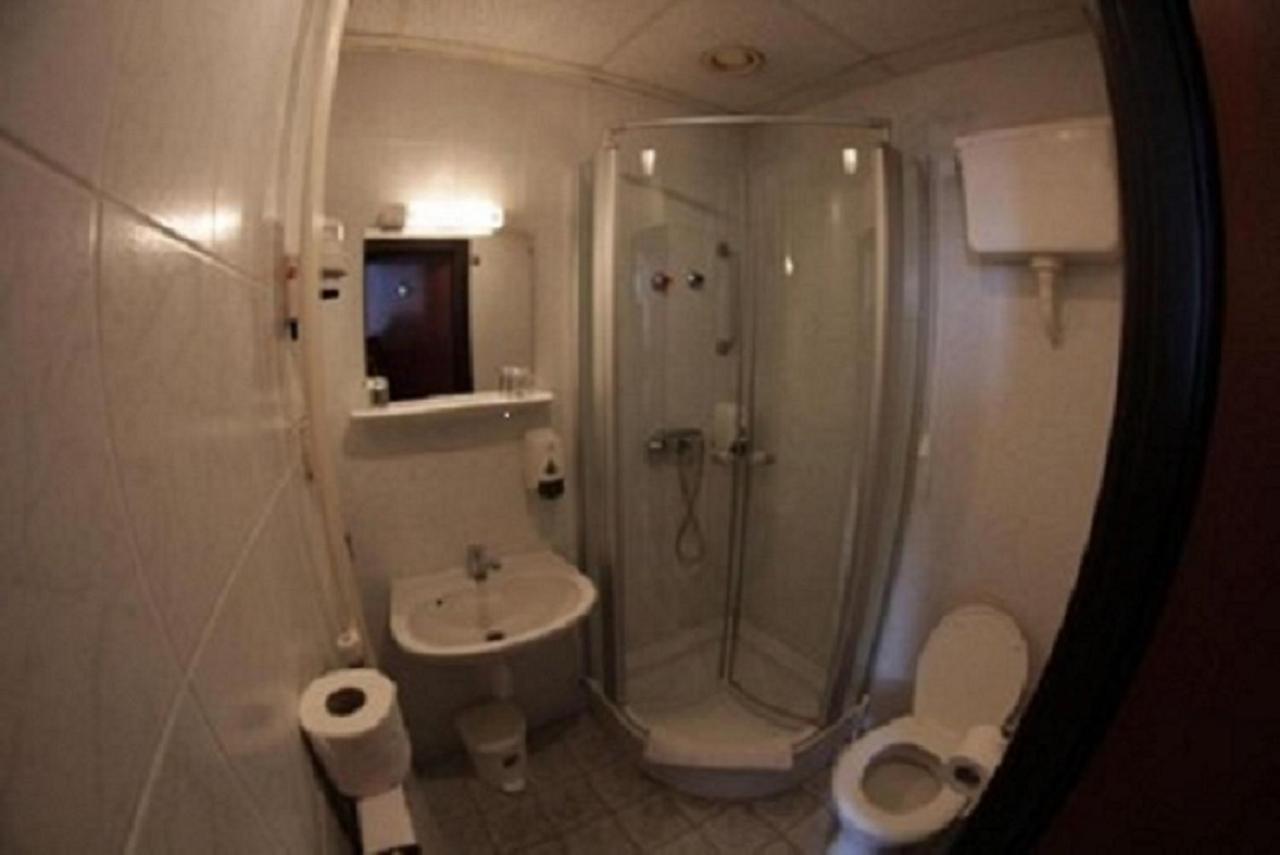 Hotel Omnibusz