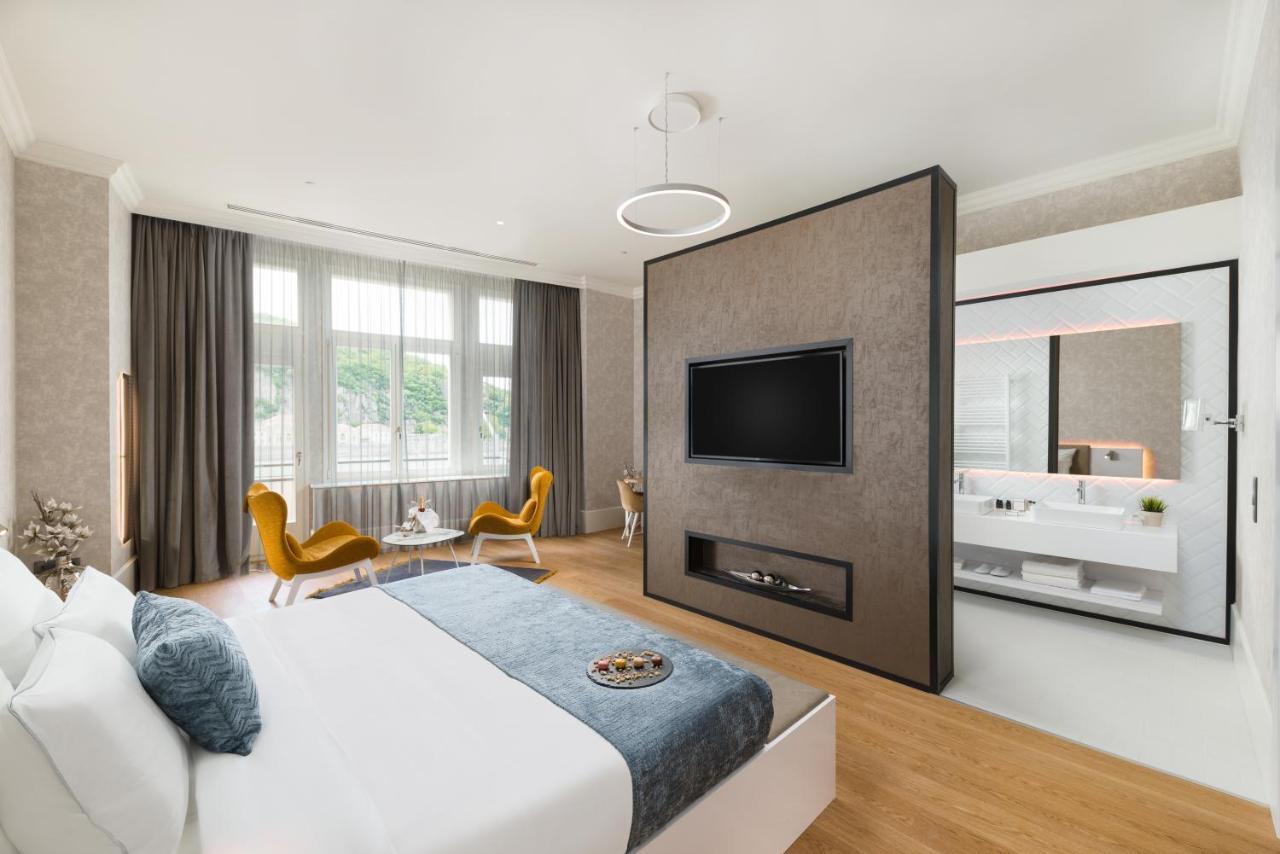 Hotell Vision By Continental Group 4*