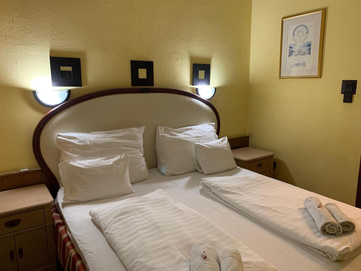 Hotel Omnibusz